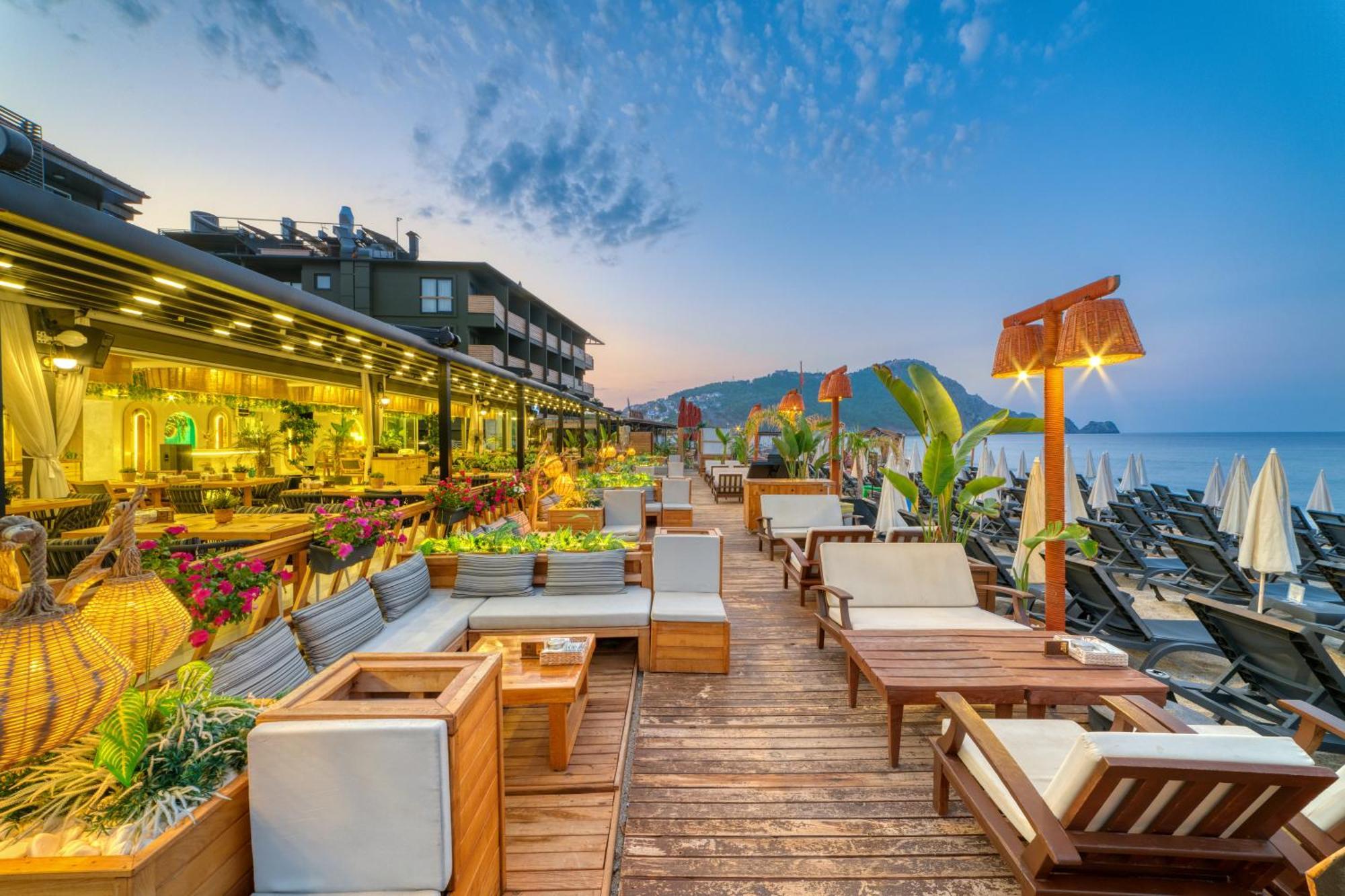 Royalisa Palmiye Beach Hotel Adult Only Alanya Zewnętrze zdjęcie